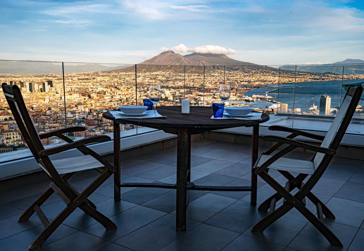 Terrazza Manu - Loft Suspended Over The City-Vomero Naples Exterior photo